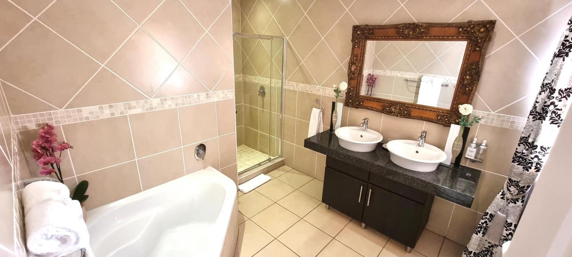 La Barune Guest House Тзанеен Екстериор снимка